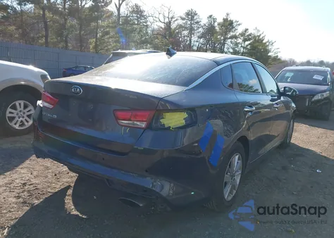 2018 Kia Optima Lx z USA, uszkodzony, nr VIN KNAGT4L39J5233265